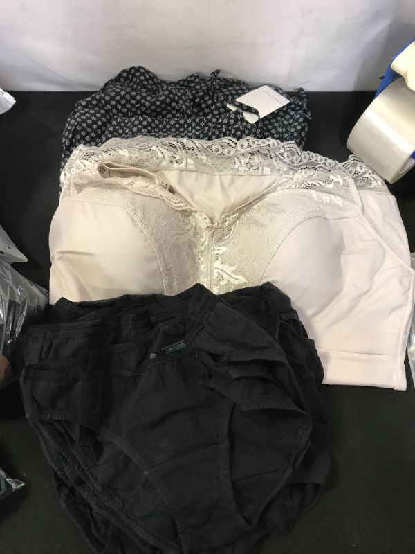Photo 1 of clothing bundle 