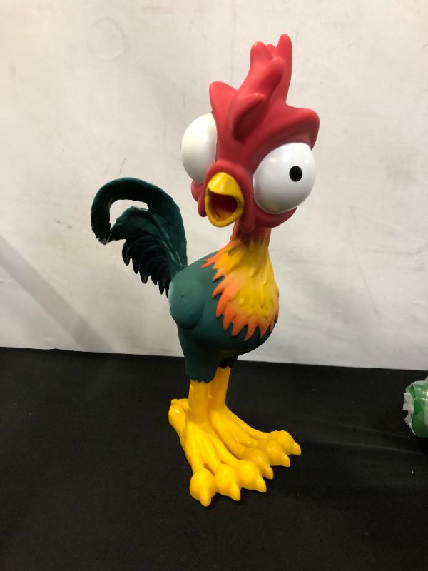 Photo 2 of Disney Moana Squeeze and Scream HeiHei Toy Figure
