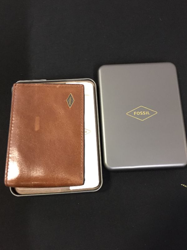 Photo 2 of Fossil Men's Leather Slim Minimalist Bifold Front Pocket Wallet (SCUFF ON ITEM)