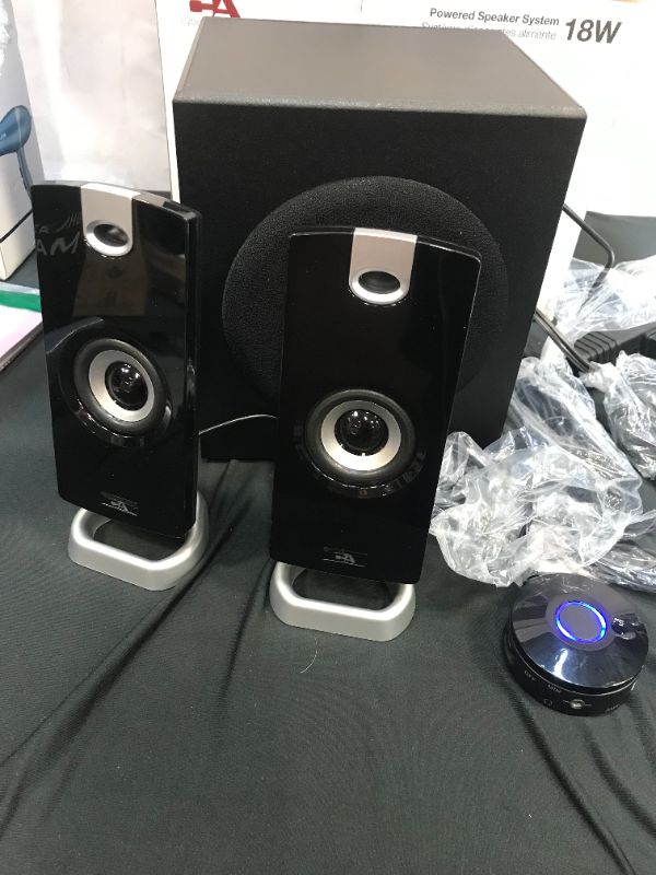 Photo 2 of 18W Peak Power  Speaker System