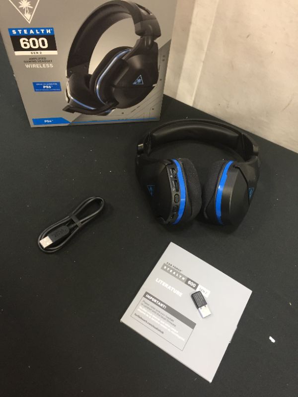 Photo 2 of Turtle Beach Stealth 600 Gen 2 Wireless Gaming Headset for PlayStation 4/5
