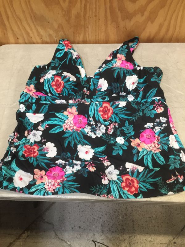 Photo 1 of Womens Swim Wear 2XL Top