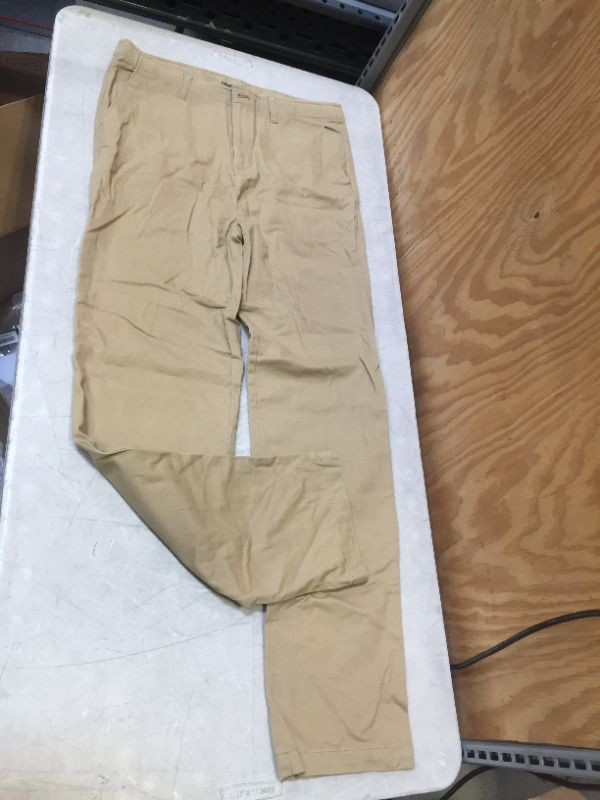 Photo 1 of Mens Comfortable Khakis size 20