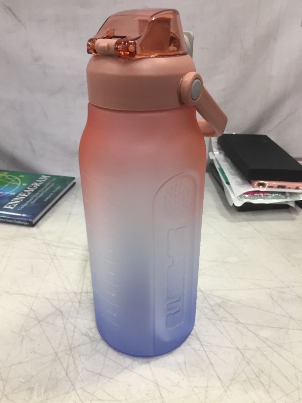 Photo 1 of 1500ml sports water bottle