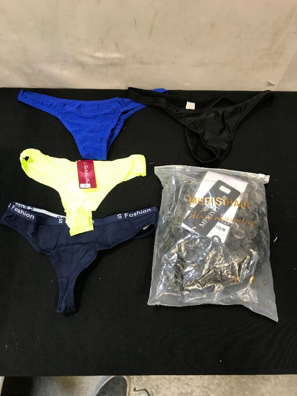 Photo 1 of 4 FEMALE PANTIES AND A WIG VARIOUS SIZES