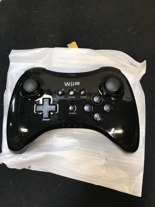 Photo 1 of Wii U CONTROLLER 