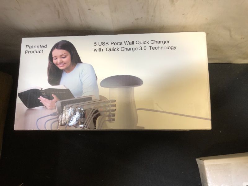 Photo 4 of 5 usb- ports wall quick charger 3.0 technology 
