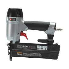 Photo 1 of 18-Gauge Pneumatic Brad Nailer Kit
