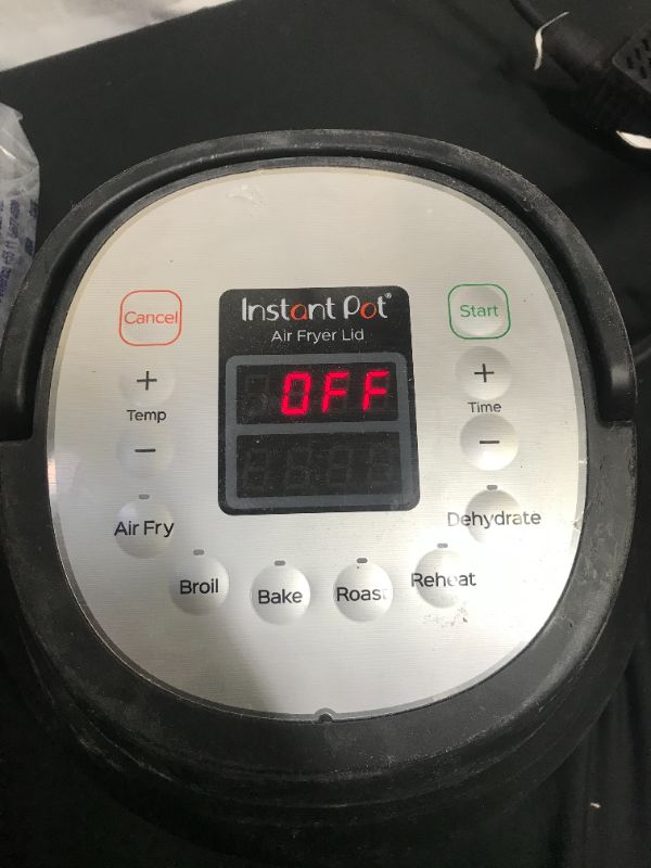 Photo 2 of Instant Pot 6 Quart Air Fryer Lid