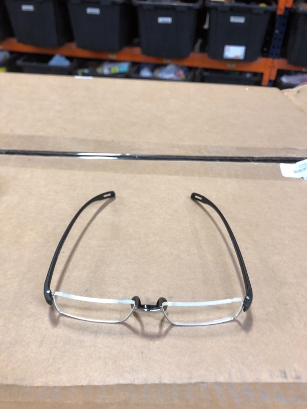 Photo 1 of Generic Reading Glasses