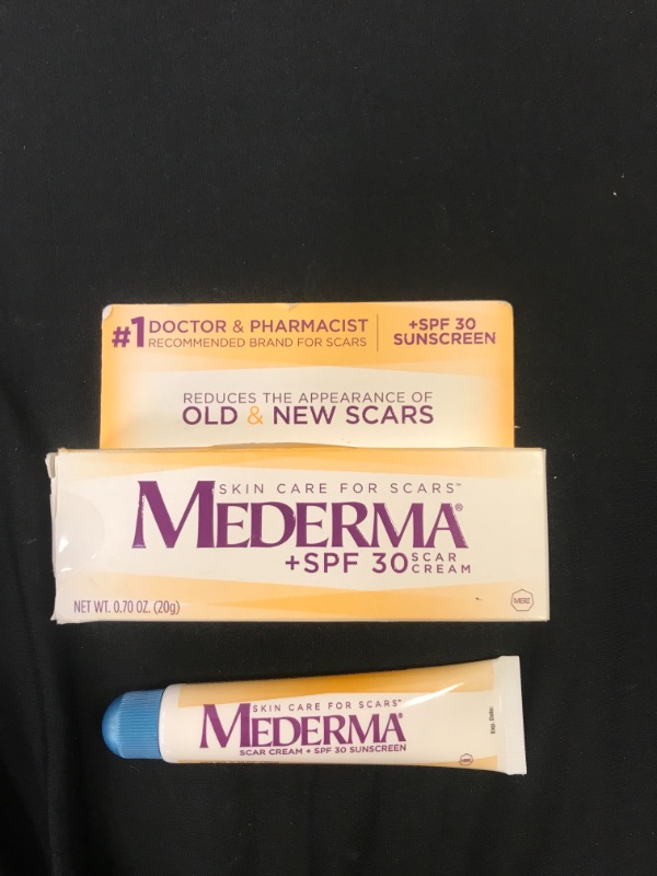 Photo 2 of Mederma Scar Cream Plus SPF 30 (20 g), 0.7 Ounce
