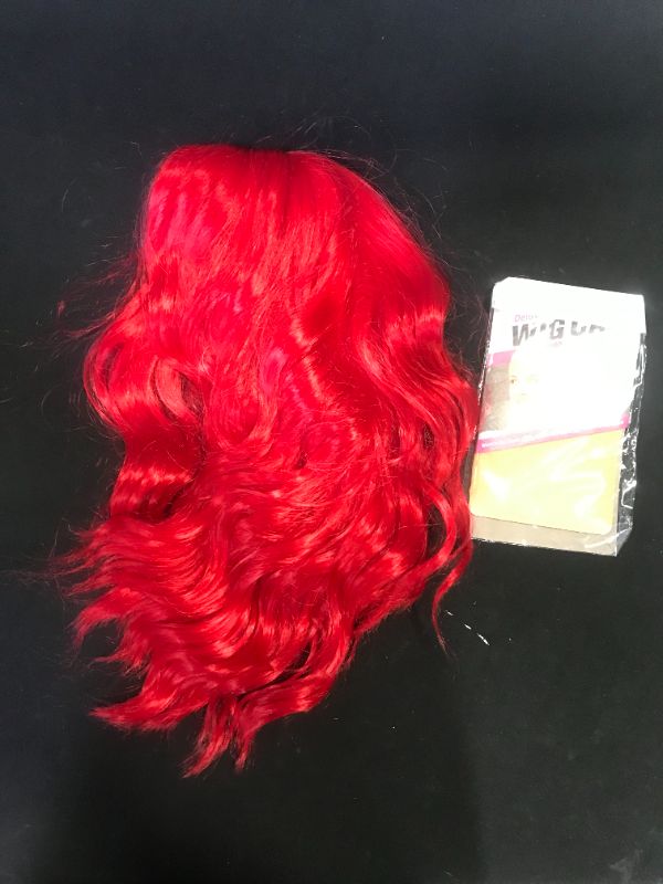 Photo 2 of Earfodo Red Wigs for Women Short Curly Wavy Bob Wig 14 Inch Shoulder Length Middle Part Bright Red Wig Heat Resistant Synthetic Party Halloween Costume Cosplay Wig For Girls Wear
