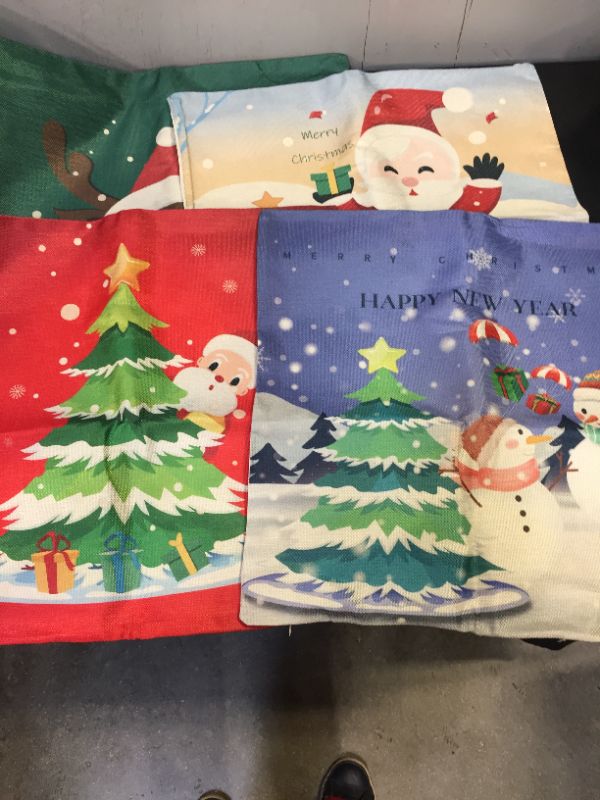 Photo 2 of Christmas Pillowcase 4 Pillowcases 18x18 inch Christmas Decorations Christmas Cushion Invisible Cover Zipper Square Pillowcase
