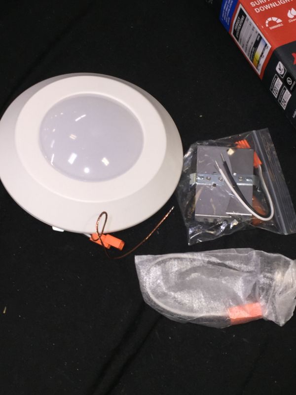 Photo 2 of Cooper Lighting 274149 4 LED Surface Mount Light
