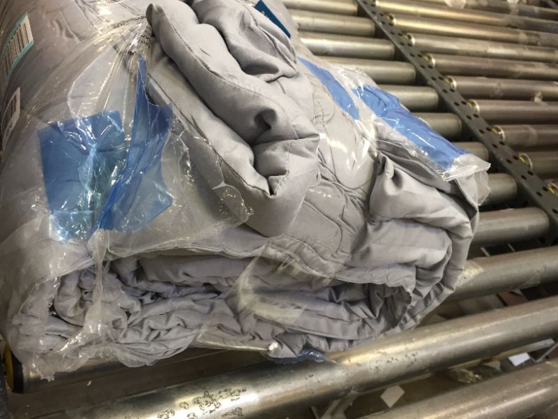 Photo 1 of BEDSURE 102X90 GREY BED COVER, PACKAGE DAMAGE 