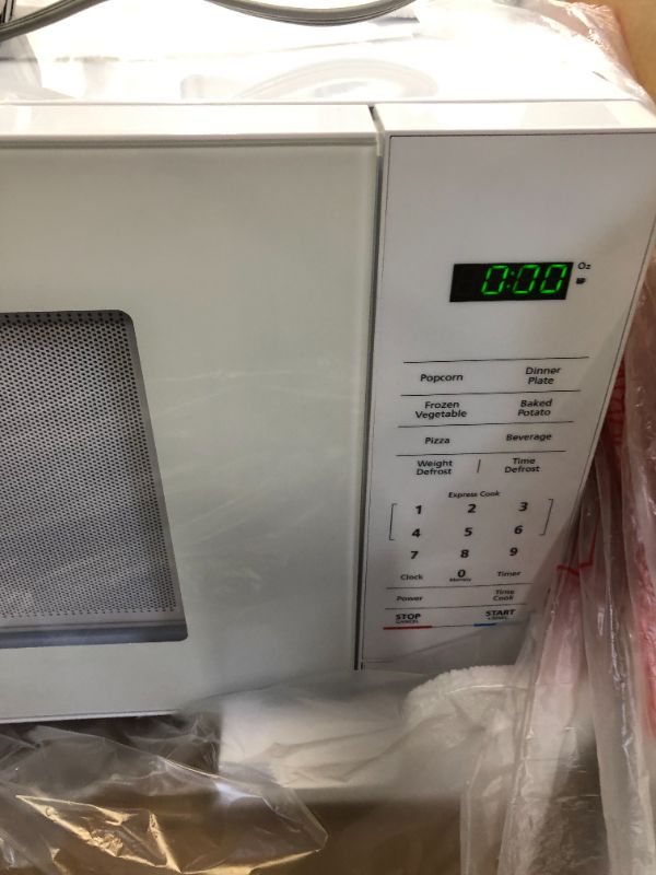 Photo 2 of 1.1 cu. ft. Countertop Microwave in White