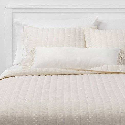 Photo 1 of 4pc Fairlawn Solid Quilt Set - Threshold FULL/QUEEN 