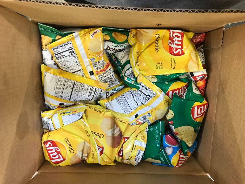 Photo 1 of 40ct of Lays chips variety pack