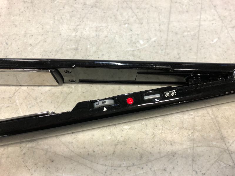 Photo 1 of Women's Hair Straightener