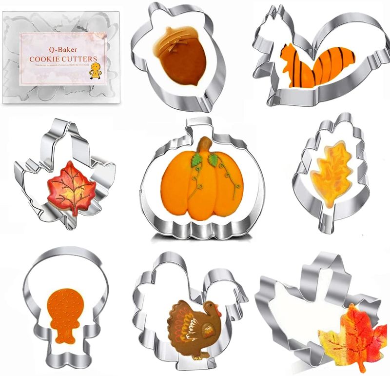 Photo 1 of (PACK OF 3) Thanksgiving Cookie Cutters 8PCS Fall Leaves Cookie Cutter Set Turkey, Pumpkin, Maple/Oak Leaf, Corn,Squirrel and Acorn Turkey Leg
