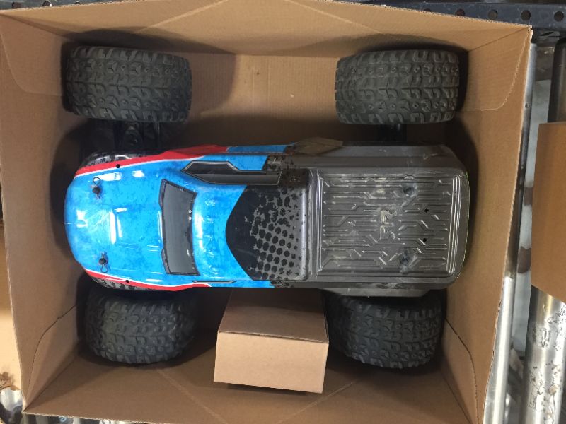 Photo 1 of Horizon Hobby Granite Voltage 1 tenth brushed monster truck RC car toy 20mph