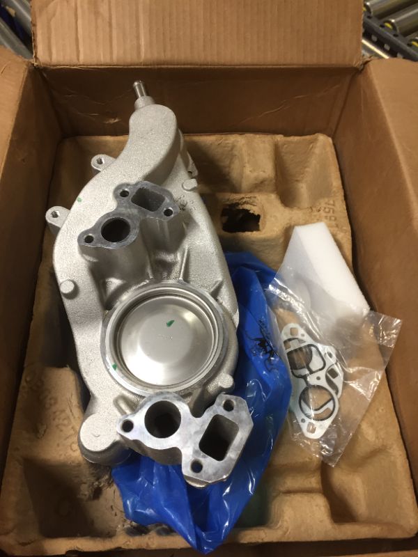 Photo 2 of ACDelco GM Original Equipment 251-734 Engine Water Pump with Gaskets
