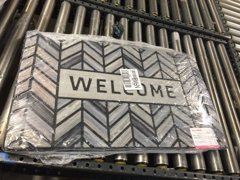 Photo 2 of 4pack Herringbone Welcome Gray 18 in. x 30 in. Door Mat
