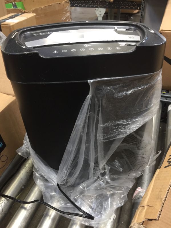 Photo 2 of Aurora AU1230XA Anti-Jam 12-Sheet Crosscut Paper and Credit Card Shredder with 5.2-gallon Wastebasket, 038572181230
