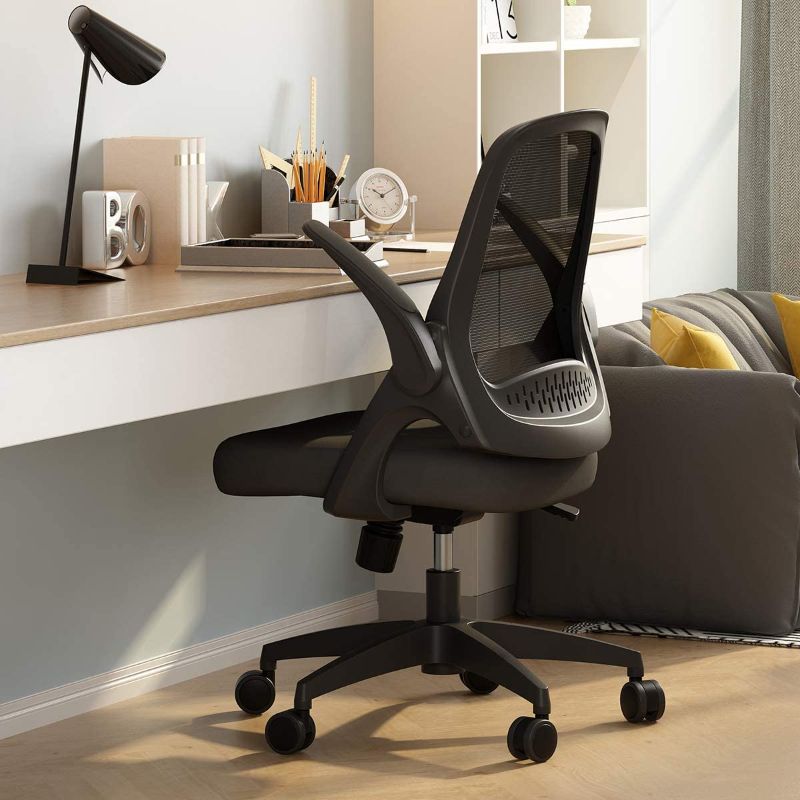 Photo 1 of LEFT ARM BROKEN OFF, CAN BE GLUED BACK Hbada Office Task Desk Chair Swivel Home Comfort Chairs with Flip-up Arms and Adjustable Height, Black
