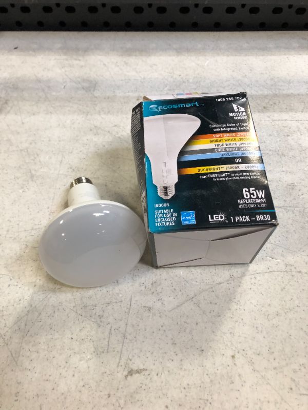Photo 2 of 65-Watt Equivalent BR30 Dimmable Motion Sensor LED Light Bulb with Selectable Color Temperature Plus DuoBright (1-Pack)
