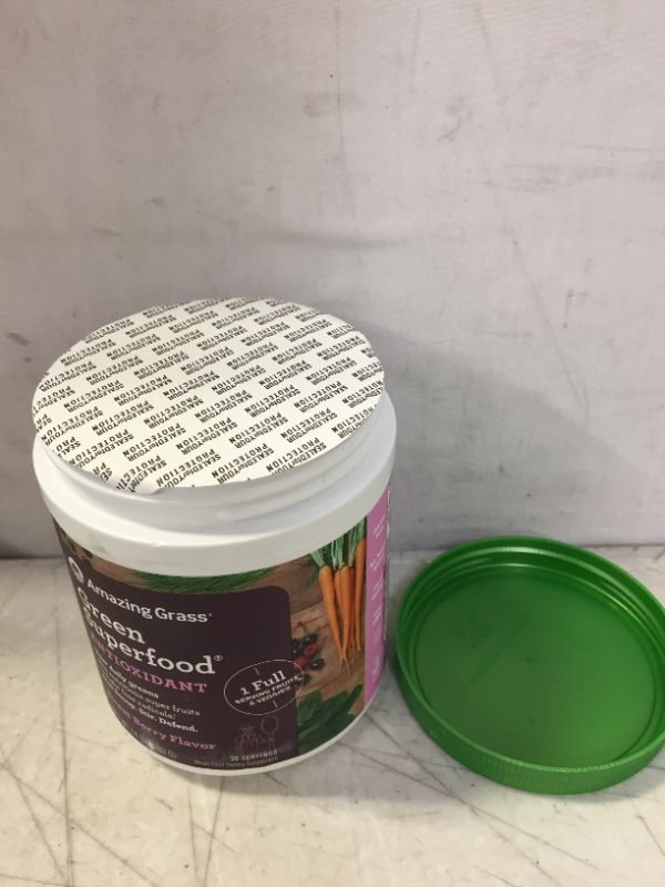 Photo 2 of  Amazing Grass Greens Blend Antioxidant: Super Greens Powder with Spirulina, Beet Root Powder, Elderberry, Bilberry, Prebioitics & Probiotics, Sweet Berry, 30 Servings (Packaging May Vary) (factory sealed)