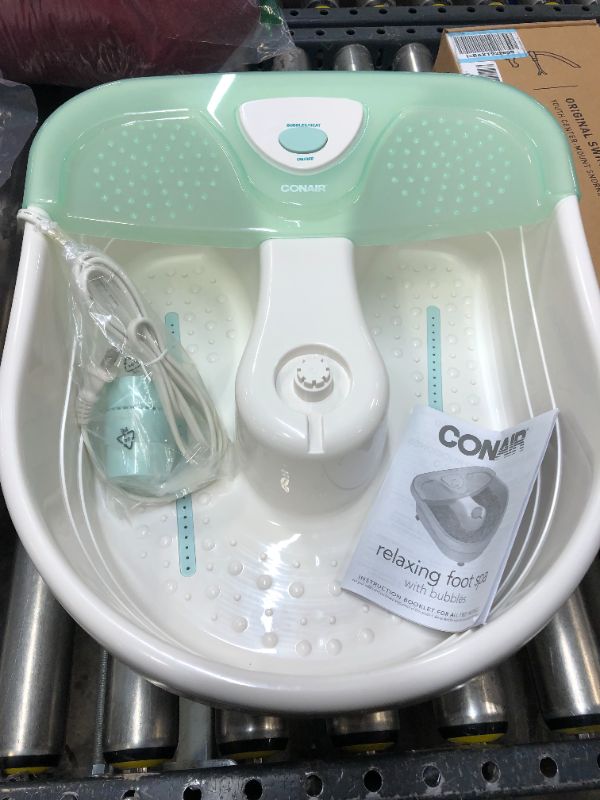 Photo 3 of Conair Foot Spa with Massaging Bubbles & Heat