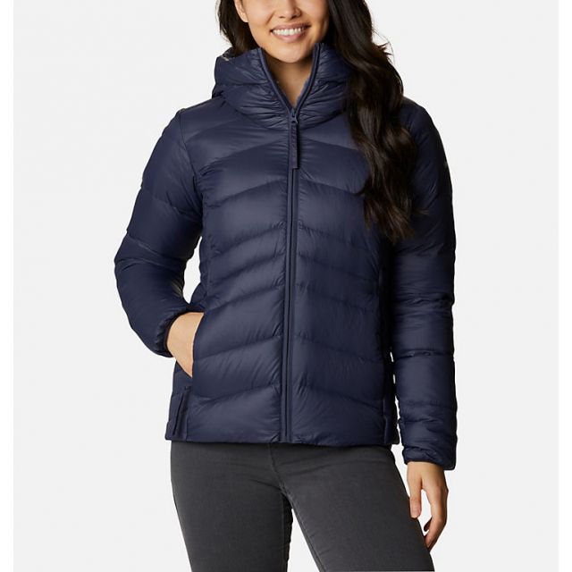 Photo 1 of Columbia Women's Autumn Park Down Hooded Jacket- XL