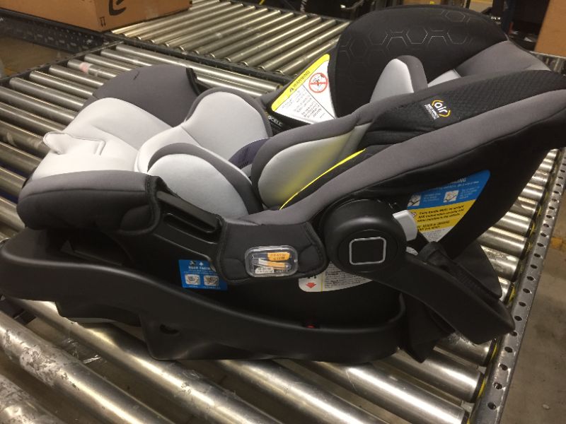 Photo 4 of Safety 1st onBoard 35 Air 360 Infant Car Seat (Raven HX)
