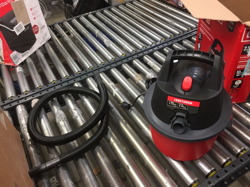 Photo 2 of Craftsman 2.5 gal. Corded Wet/Dry Vacuum 3 amps 120 volt CRAFTSMAN CMXEVBE17250 2.5 gallon 1.75 Peak Hp Wet/Dry Vac, Portable Shop Vacuum with Attachments , Red
