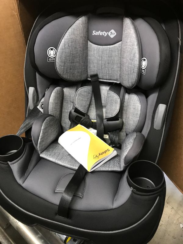 Photo 2 of Safety 1st Grow & Go 3-in-1 Convertible Car Seat, Black