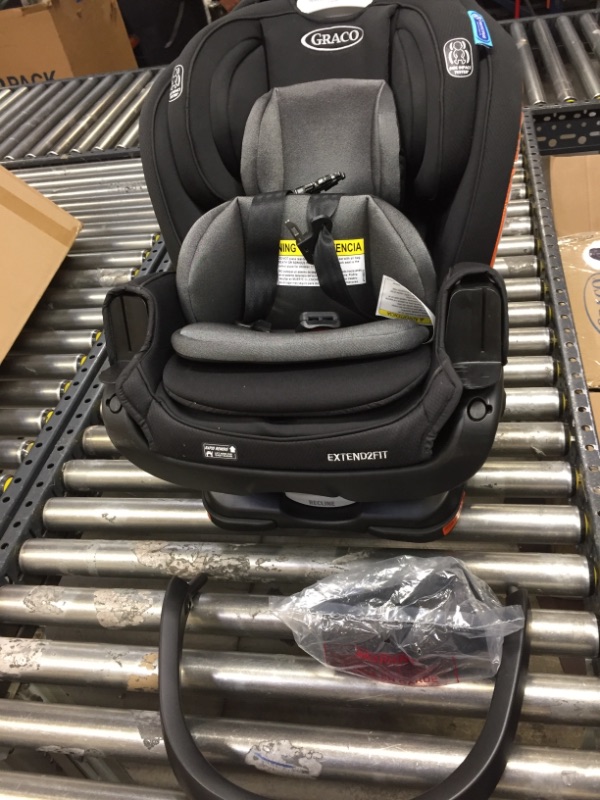 Photo 2 of Graco Extend2Fit 3-in-1 Convertible Car Seat with Anti-Rebound Bar
