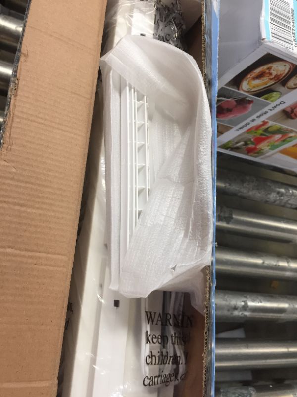 Photo 1 of Bionaire BWF0502M-WM Thin Window Fan White