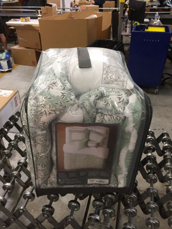 Photo 1 of 8pc Richland Floral Comforter Set Green - Threshold™ king 
