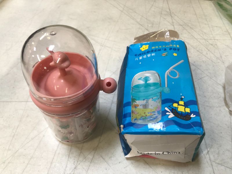 Photo 2 of 250ml Kids Water Spray Cup Cartoon Whale Baby Feeding with Straw Outdoor Mug New Daily Necessities
