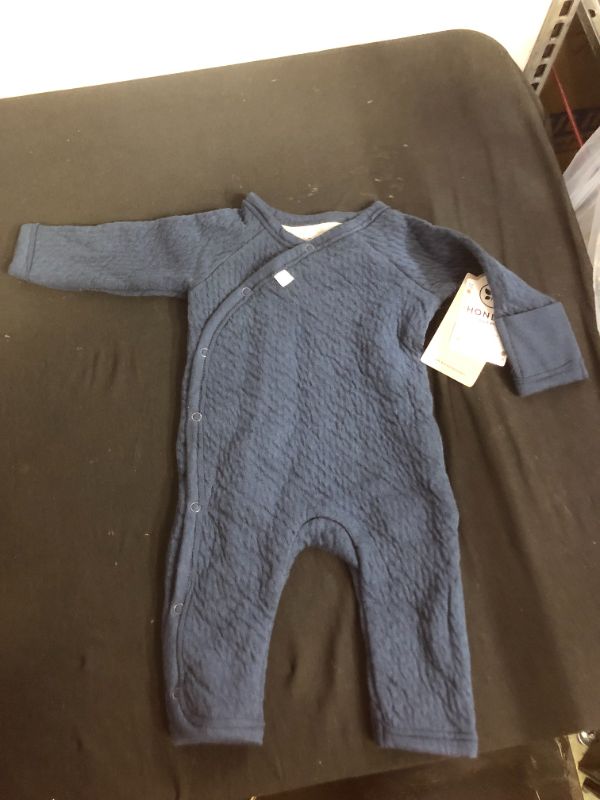 Photo 2 of HonestBaby Organic Cotton Matelasse Kimono Coverall
DARK NAVY SIZE PREEMIE