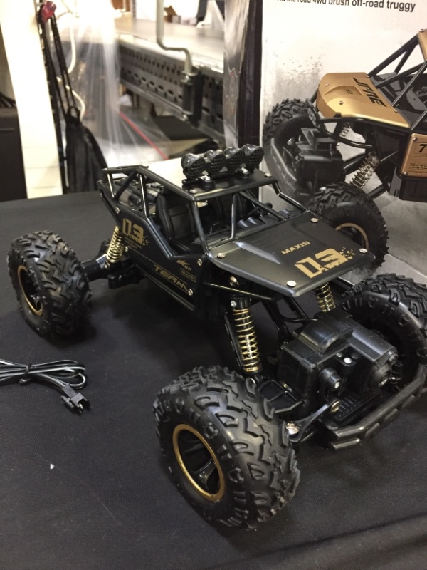 Photo 3 of  Team Maxis 03 rechargeable RC Car buggy black 2.4g