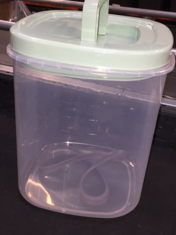 Photo 1 of 10kg storage container clear