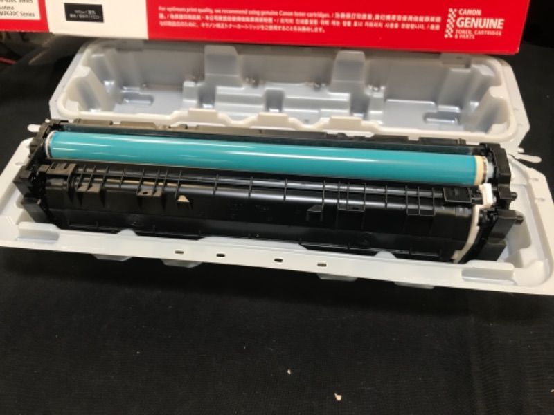 Photo 2 of Canon Toner Cartridge CRG-045MAG Magenta 