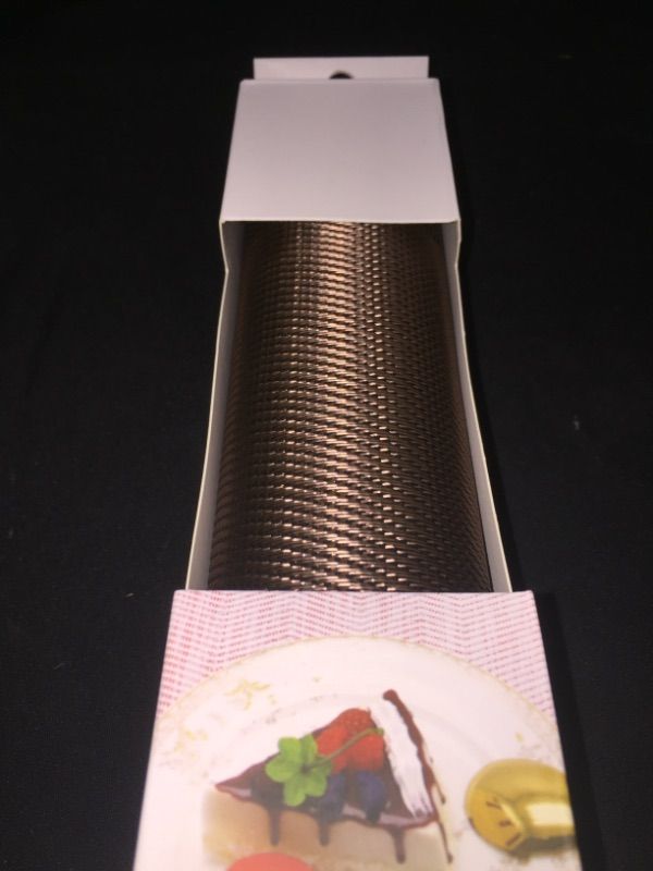 Photo 1 of 4 Dining Table Washable Woven Vinyl Placemats Non-Slip Heat Resistant Kitchen Table Mats Easy to Clean