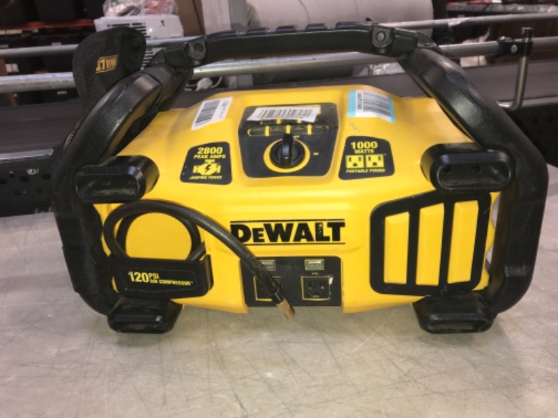 Photo 1 of parts only--Item doesn’t work.
-----DEWALT DXAEPS2 Car Jump Starter and Portable Power Station with Air Compressor Kit: 1000 Watt Power Inverter, Jumper and 120 PSI Compressor, 2800 Peak/1400 Instant Amps