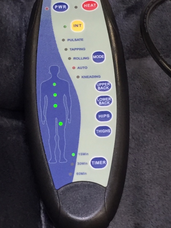 Photo 3 of Heated Massage Pad with 6 Vibrating Motors SL-262P