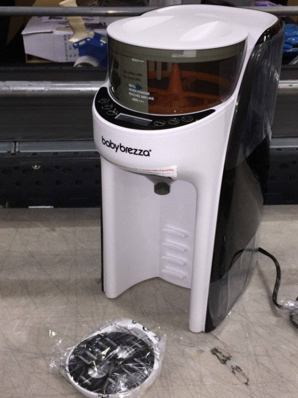 Photo 1 of Baby Brezza New and Improved Formula Pro Advanced Dispenser Machine