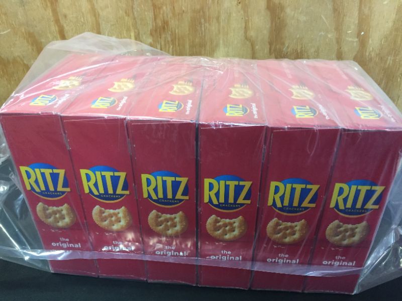Photo 2 of 6 pack--Ritz Original Crackers, 13.7 Oz exp date 10-2021
