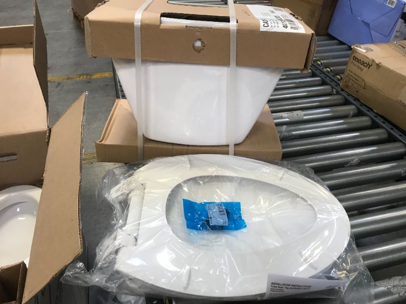 Photo 2 of American Standard Mainstream White Round Chair Height 2-Piece WaterSense Toilet 12-in Rough-In Size (ADA Compliant)